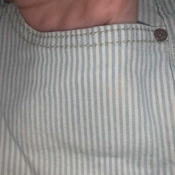 Gap Blue and White Stripped Jean Shorts - Picture 3 of 4